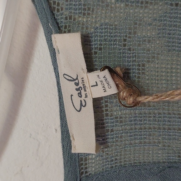 New Womans Boho Ruffle Romper Size Large - Picture 3 of 12